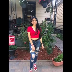 Meet your Posher, Kimberly